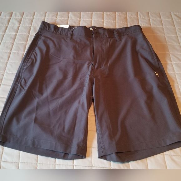 Hurley Shorts - Picture 2 of 8